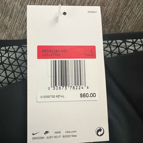 Nike Women Hydralock Fusion Cheeky Kickshort-Size Large - Picture 7 of 10